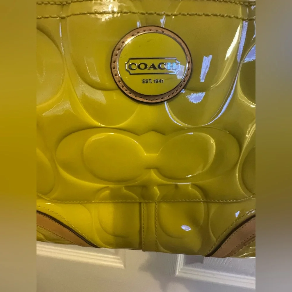 Authentic Rainy Day Coach Bag - Picture 2 of 8
